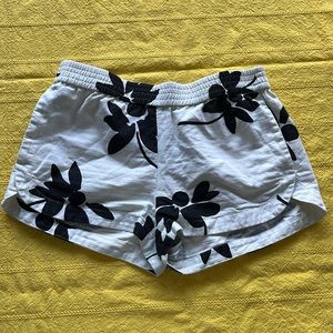 Linen cotton blend summer shorts